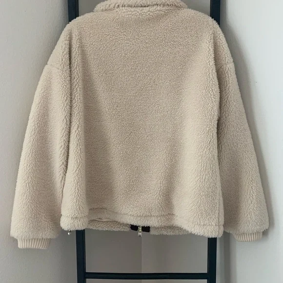 Medium Varley Cream and Brown Teddy Jacket - Picture 4 of 4